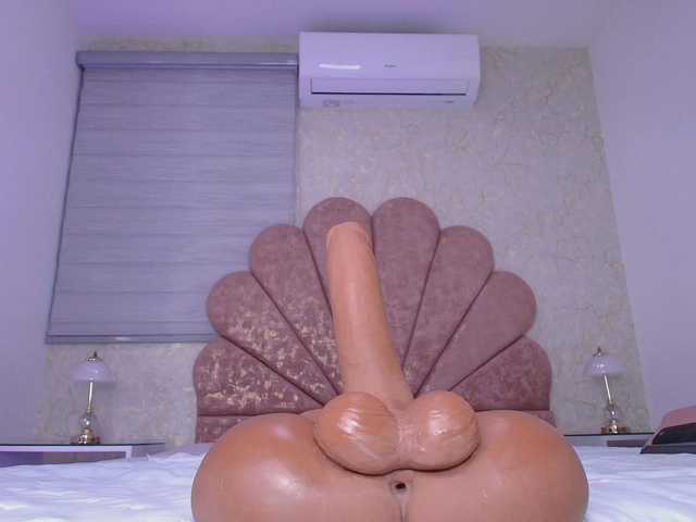 gabry-leone live webcam show