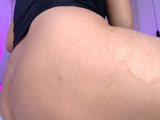 gabry-leone live cam on BongaCams