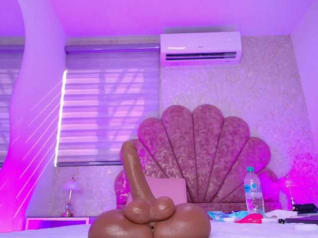 gabry-leone live cam on BongaCams