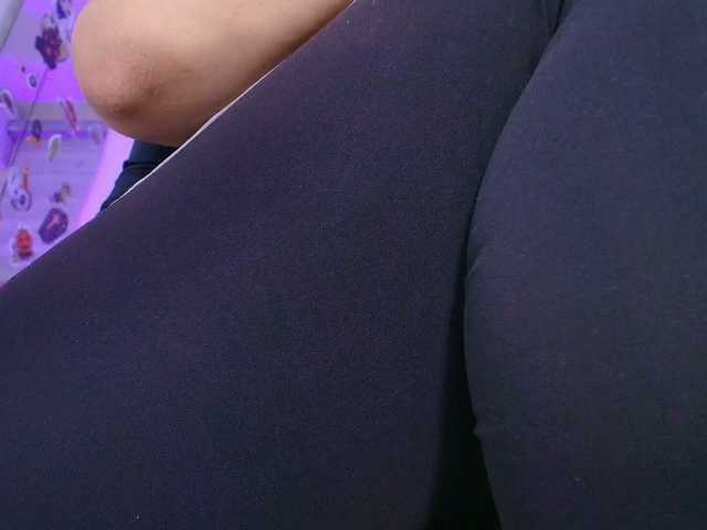 gabry-leone live cam on BongaCams
