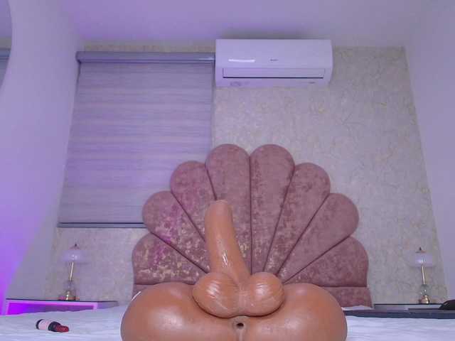 gabry-leone live cam on BongaCams