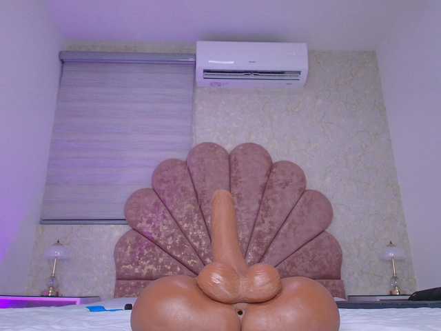 gabry-leone live cam on BongaCams