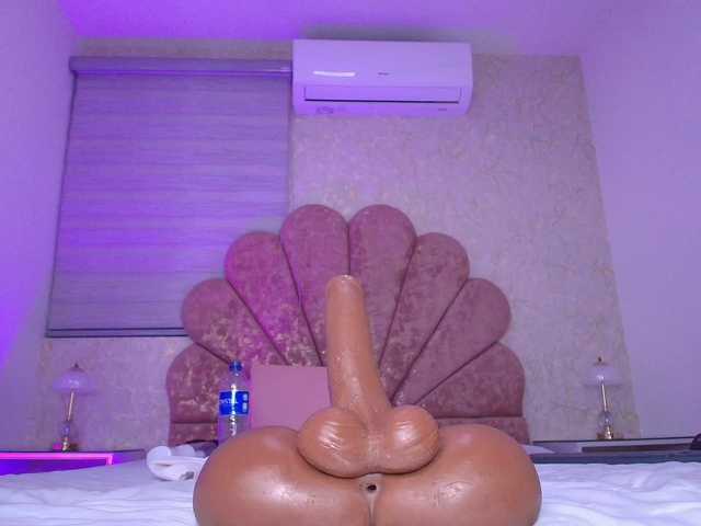 gabry-leone live cam on BongaCams