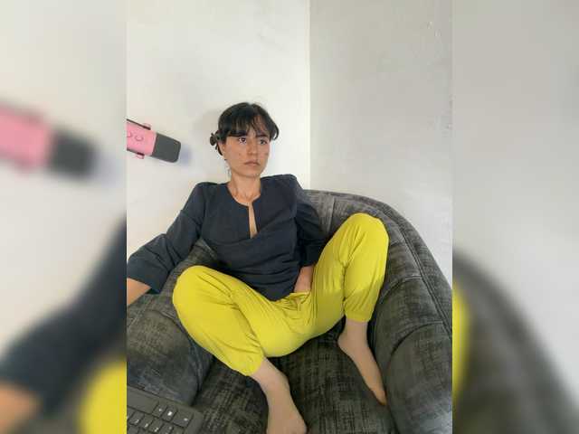 katiae live cam on BongaCams