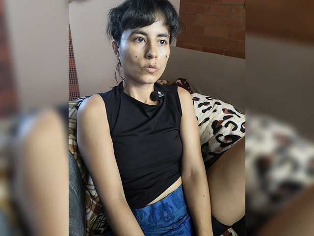 katiae live cam on BongaCams