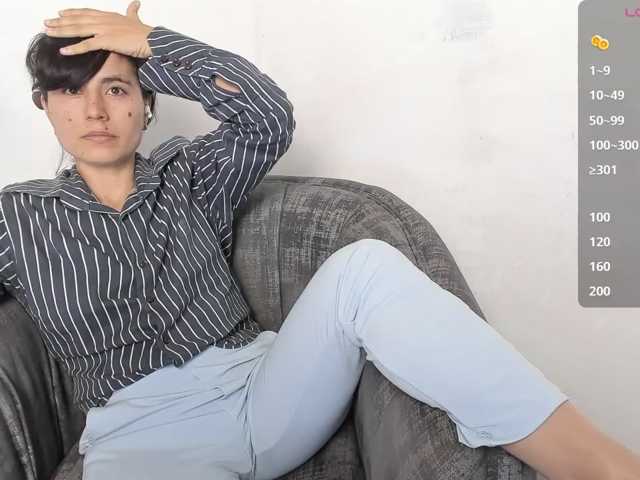 katiae live cam on BongaCams