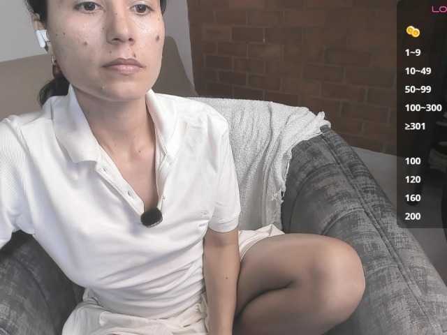 katiae live cam on BongaCams