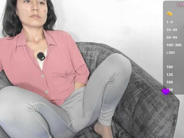 katiae live cam on BongaCams