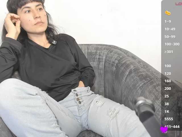 katiae live cam on BongaCams