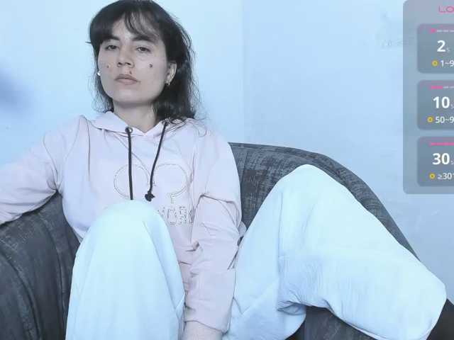 katiae live cam on BongaCams
