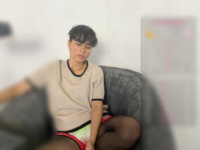 katiae live cam on BongaCams