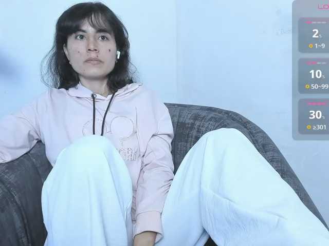 katiae live cam on BongaCams