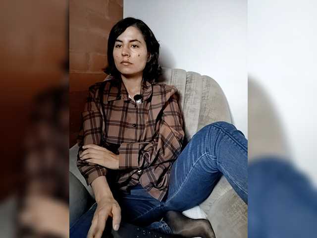 katiae's BongaCams show and profile