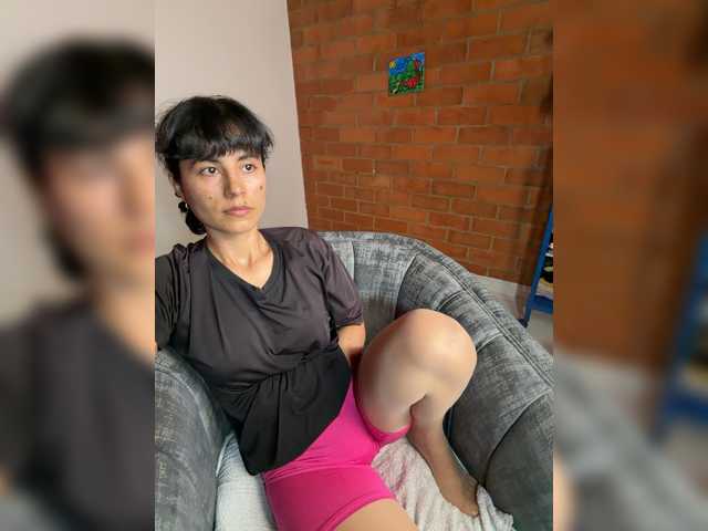 katiae live cam on BongaCams