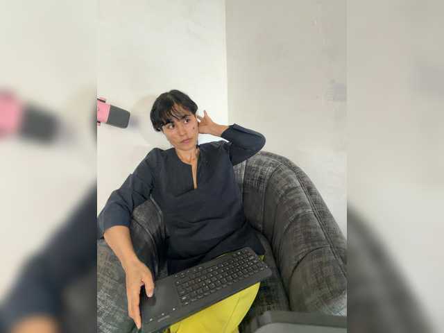 katiae live cam on BongaCams