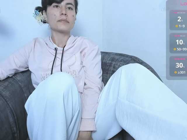 katiae live cam on BongaCams