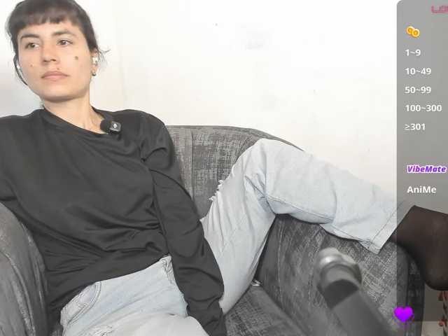 katiae live cam on BongaCams