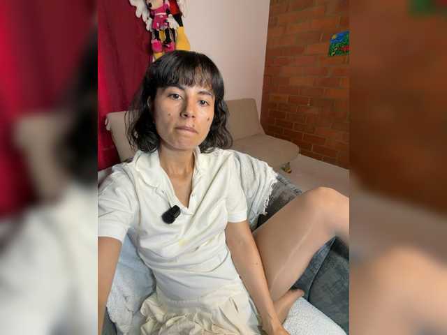 katiae live webcam show