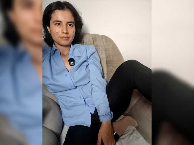 katiae's BongaCams show and profile