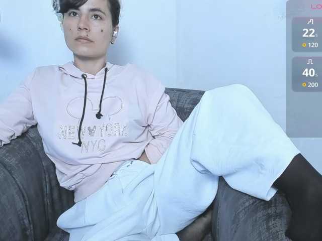 katiae live cam on BongaCams