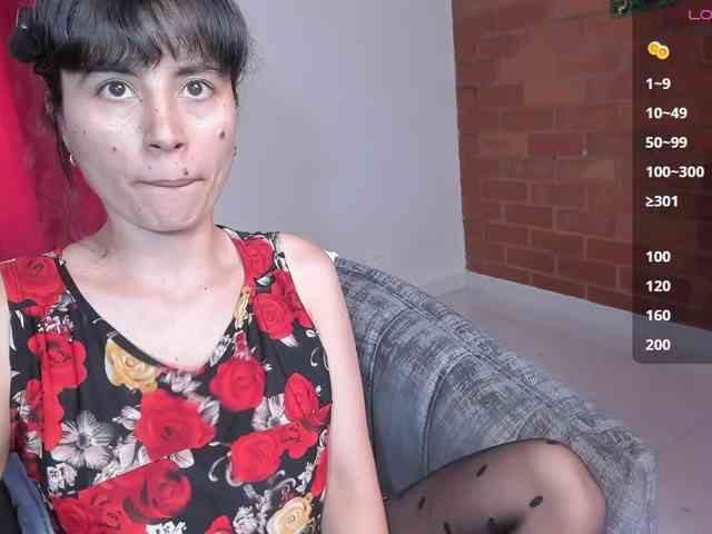 katiae Live Webcam on BongaCams