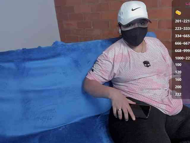 katiae Sex Cam Show