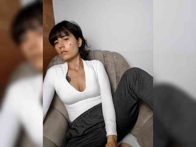 katiae webcam