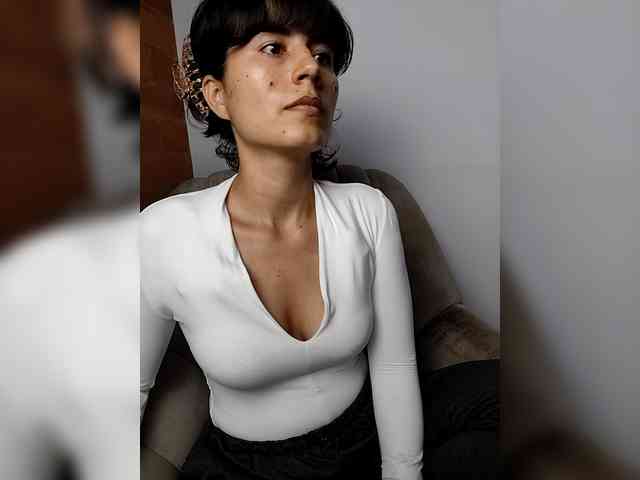 katiae webcam