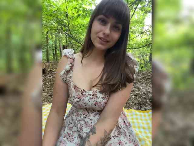 Model: Cherrybabyyy