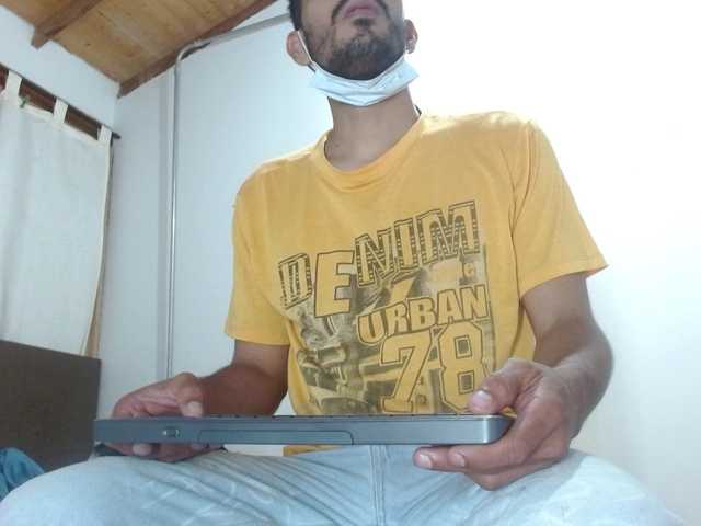 johanylatino