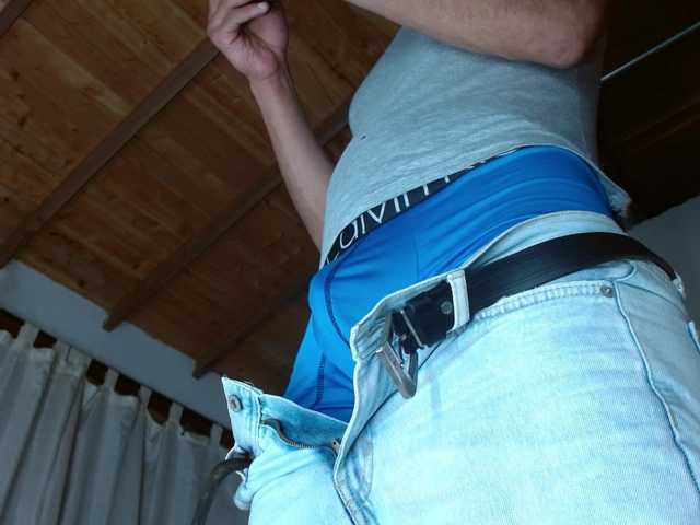 johanylatino
