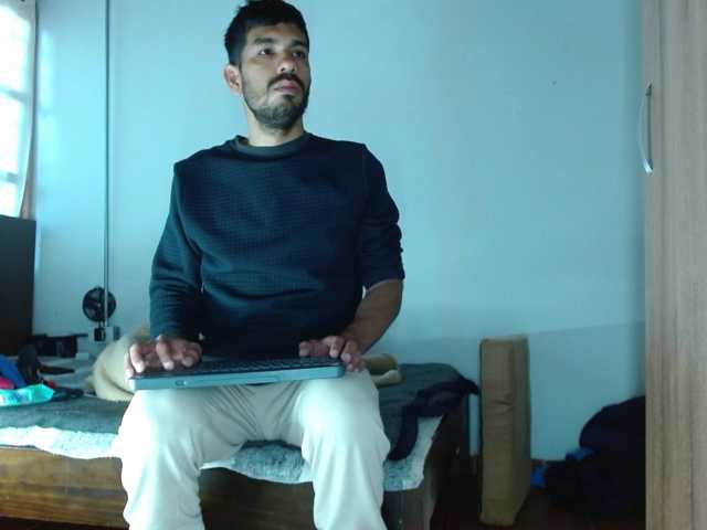 johanylatino