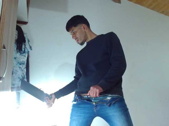 Johanylatino
