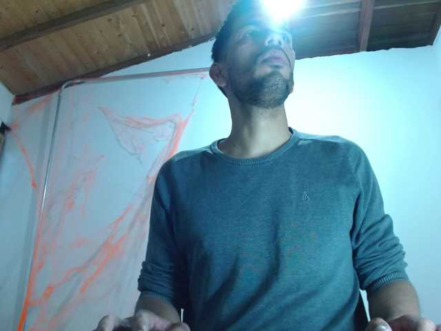 johanylatino