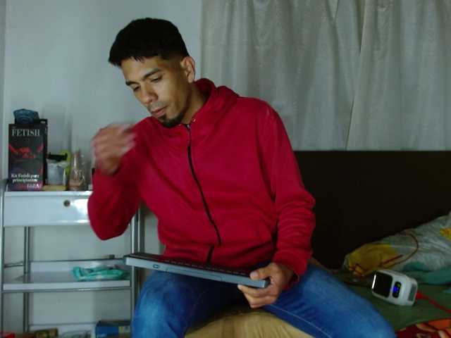 johanylatino