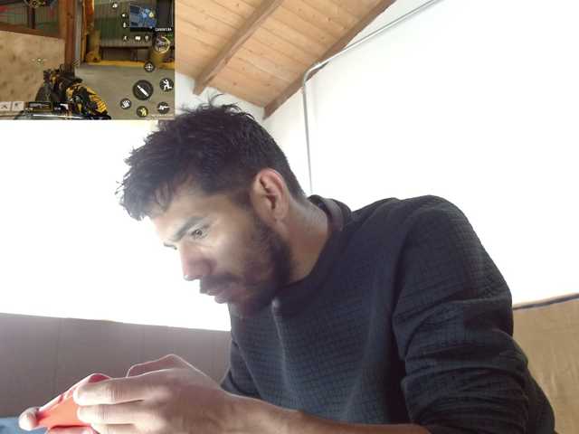 johanylatino
