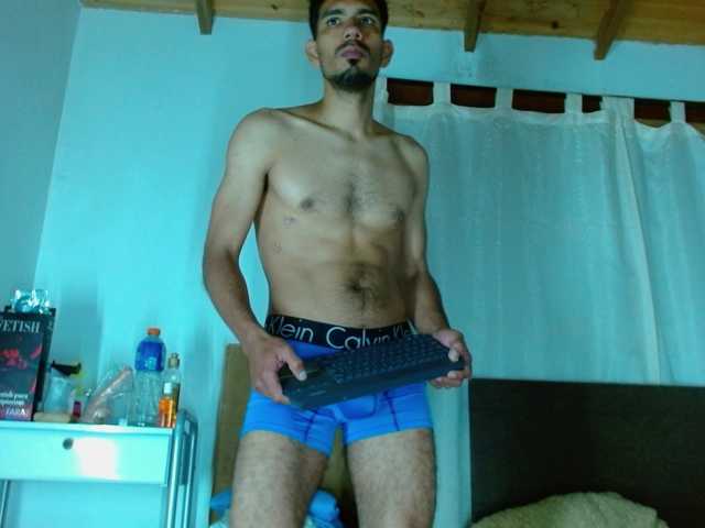 johanylatino