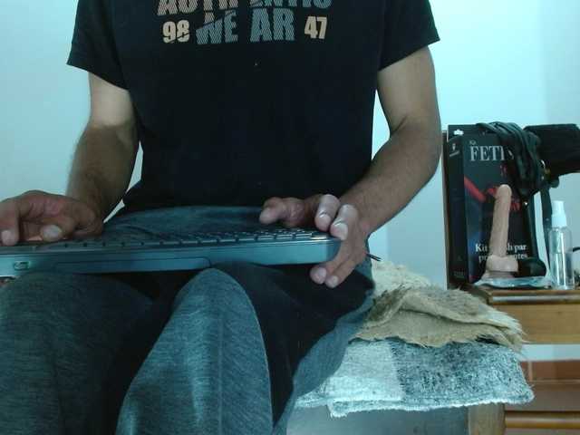 johanylatino