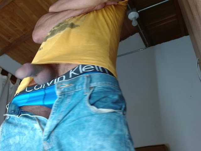 johanylatino