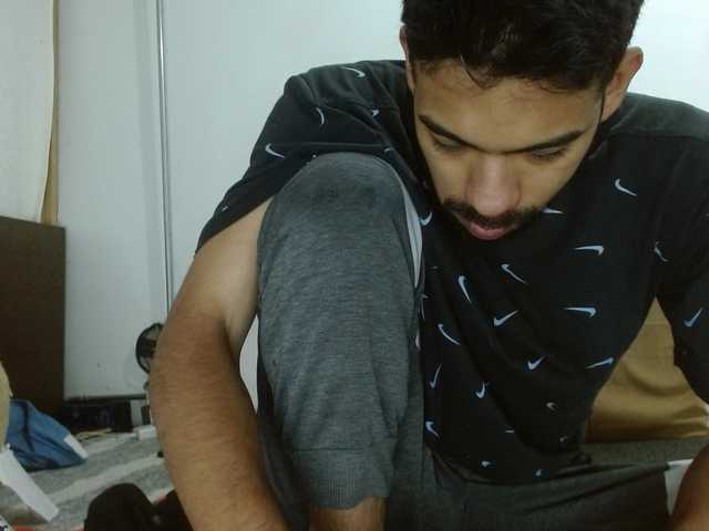 johanylatino