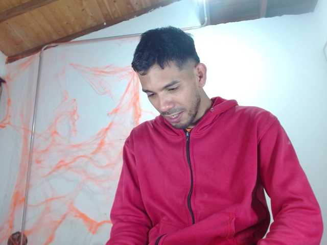 johanylatino
