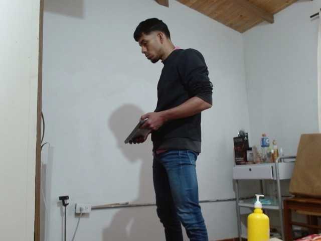 Johanylatino