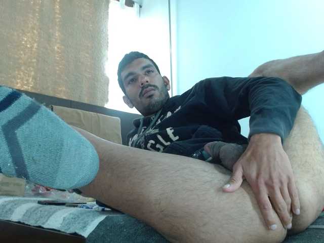 Johanylatino live webcam show