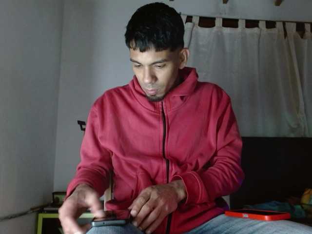 johanylatino