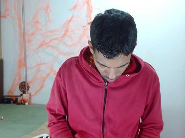 johanylatino