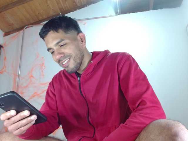 johanylatino
