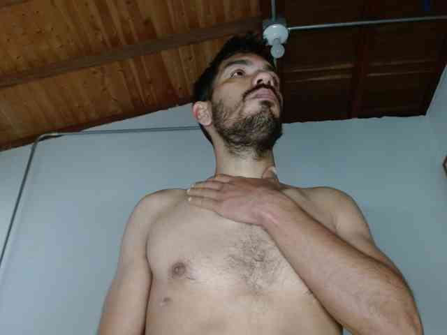 Johanylatino