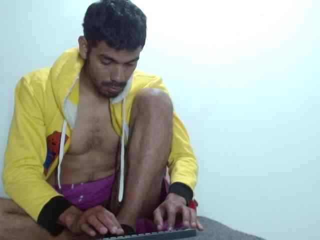 johanylatino