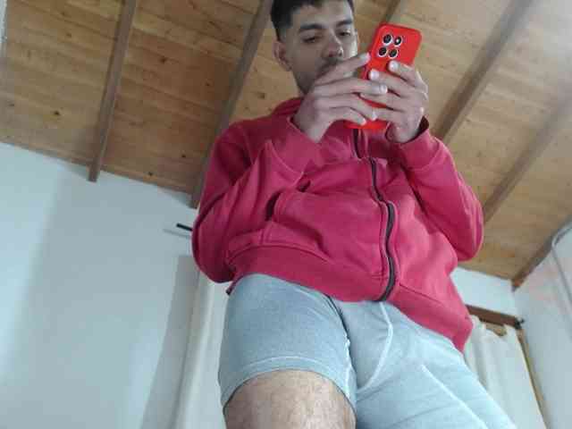 Johanylatino