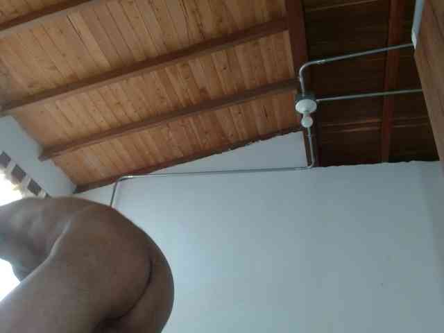 johanylatino johanylatino